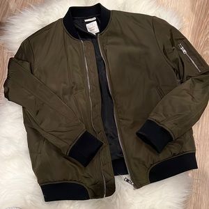 Zara bomber
